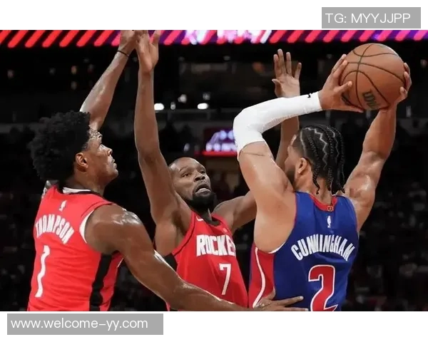 芬尼史密斯复出首战失利火箭连胜四场的辉煌被打破