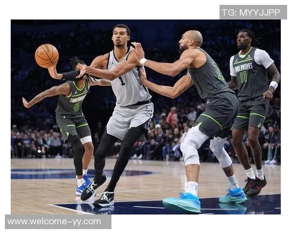 马刺全队三分球命中率惨淡31投仅7中助攻失误比仅为117