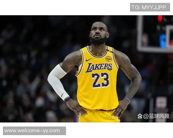 詹姆斯谈训练心得每日挑战促使我不断提升自我准备应对未来比赛 詹姆斯谈训练心得每日挑战促使我不断提升自我准备应对未来比赛