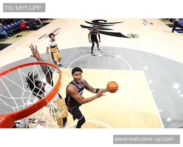 热火与落选秀加德纳签三年合同曾喷克莱被指为废物引发热议 热火与落选秀加德纳签三年合同曾喷克莱被指为废物引发热议