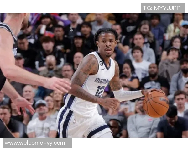 香波特称赞埃奇库姆如同早期莫兰特马克西或将跻身NBA前五行列 香波特称赞埃奇库姆如同早期莫兰特马克西或将跻身NBA前五行列